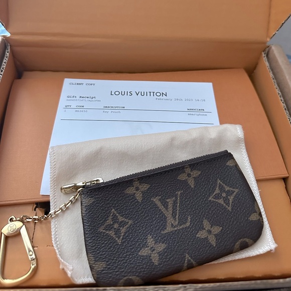 Louis Vuitton key pouch - Picture 1 of 6